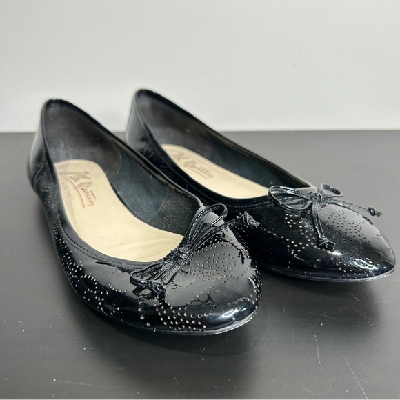 B Martin Patent Leather Ballet Flats with Perforated Detail Black Size… - Picture 5 of 10